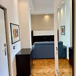 Lr Deluxe Apartments - Savoia 3 - Repubblica