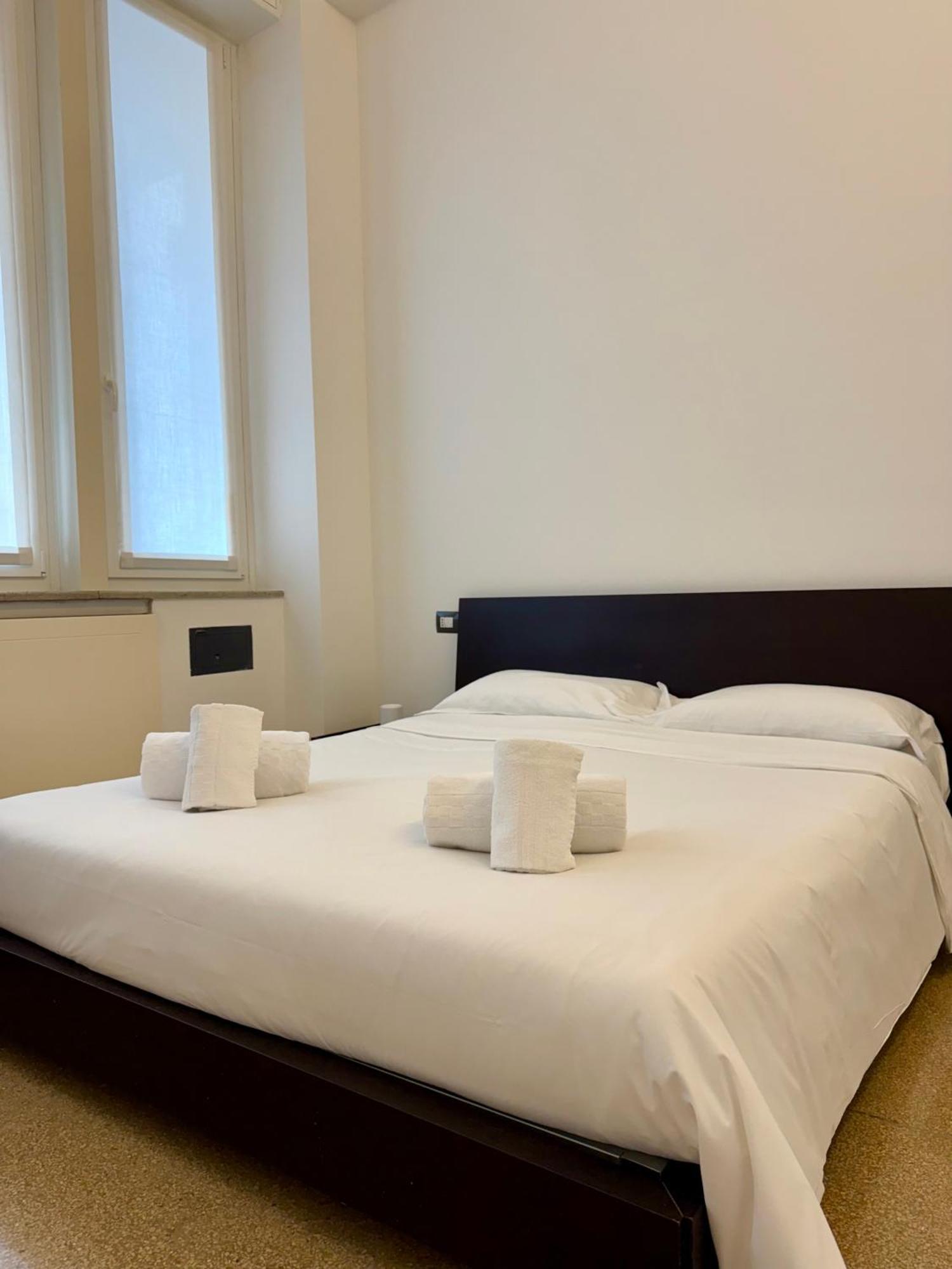 Lr Deluxe - Savoia 3 - Repubblica Apartment